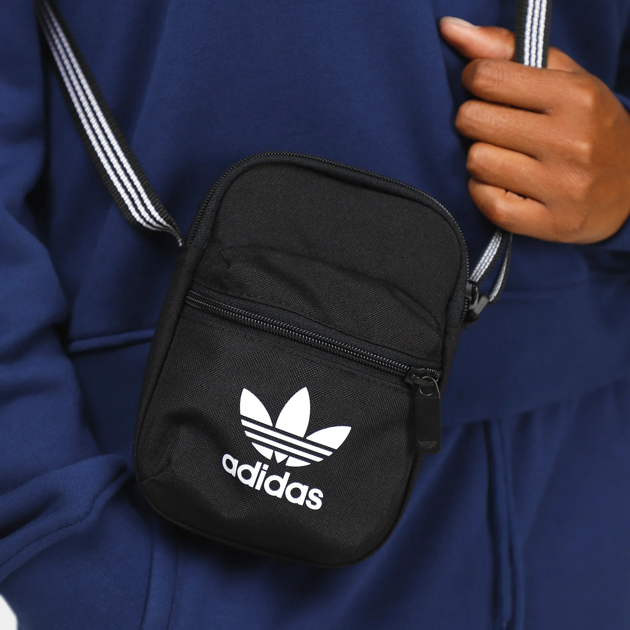 adidas Adicolor Classic Festival Bag / Black