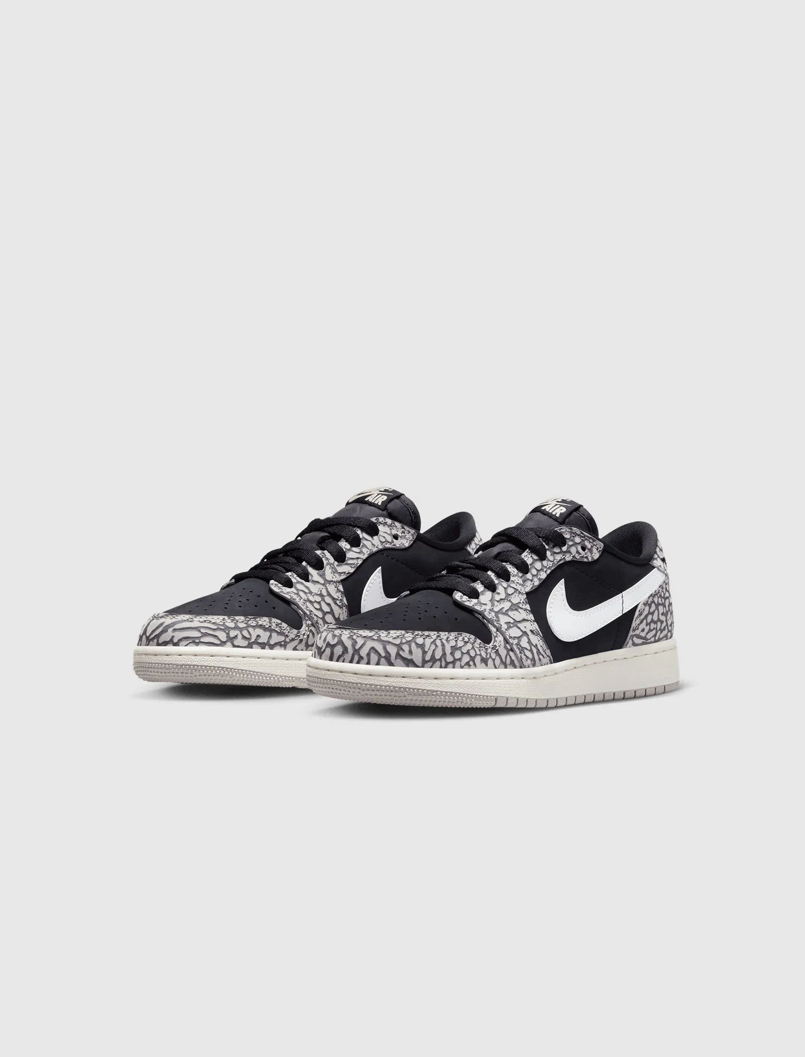 AIR JORDAN 1 LOW OG "BLACK CEMENT" GS