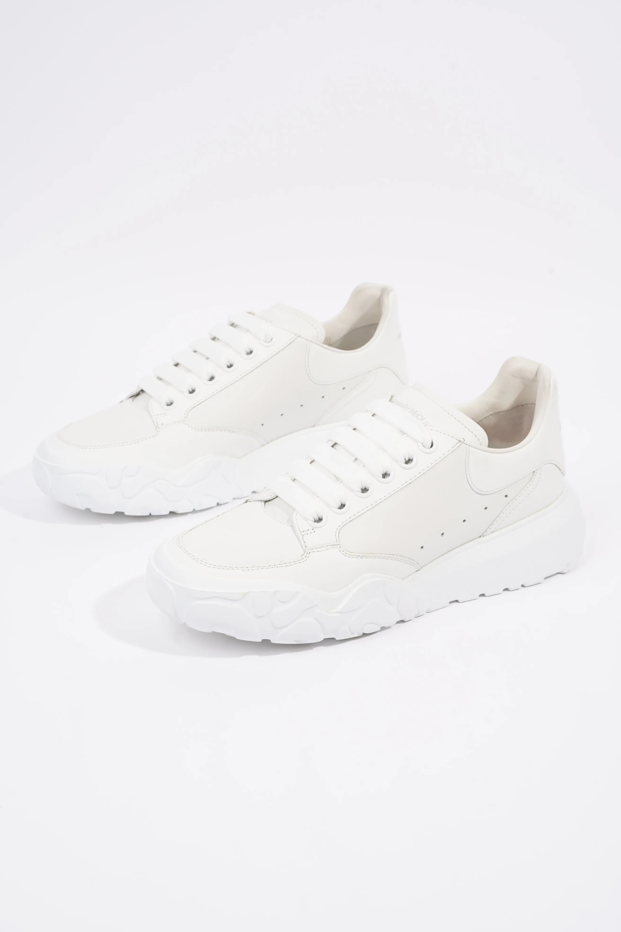 Alexander McQueen Womens Oversized Court Trainers White EU 39.5 / UK 6.5