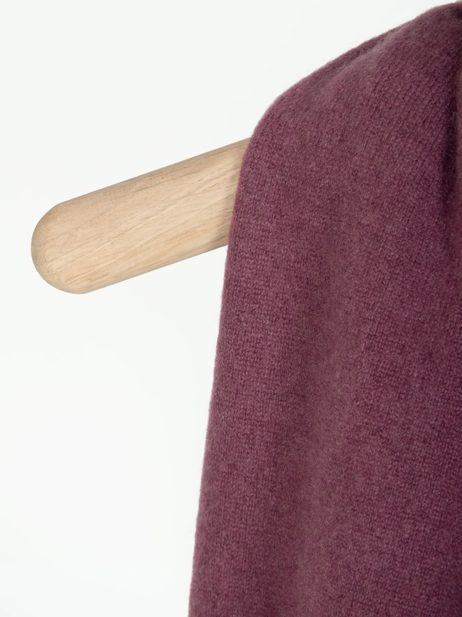 Cashmere scarf "Signature" - wild plum