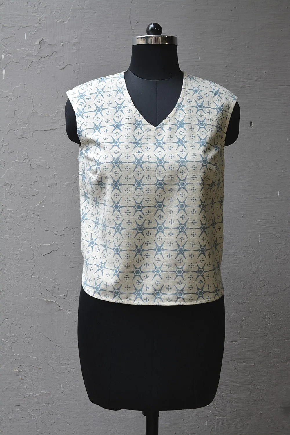 Extended Shoulder Printed Top