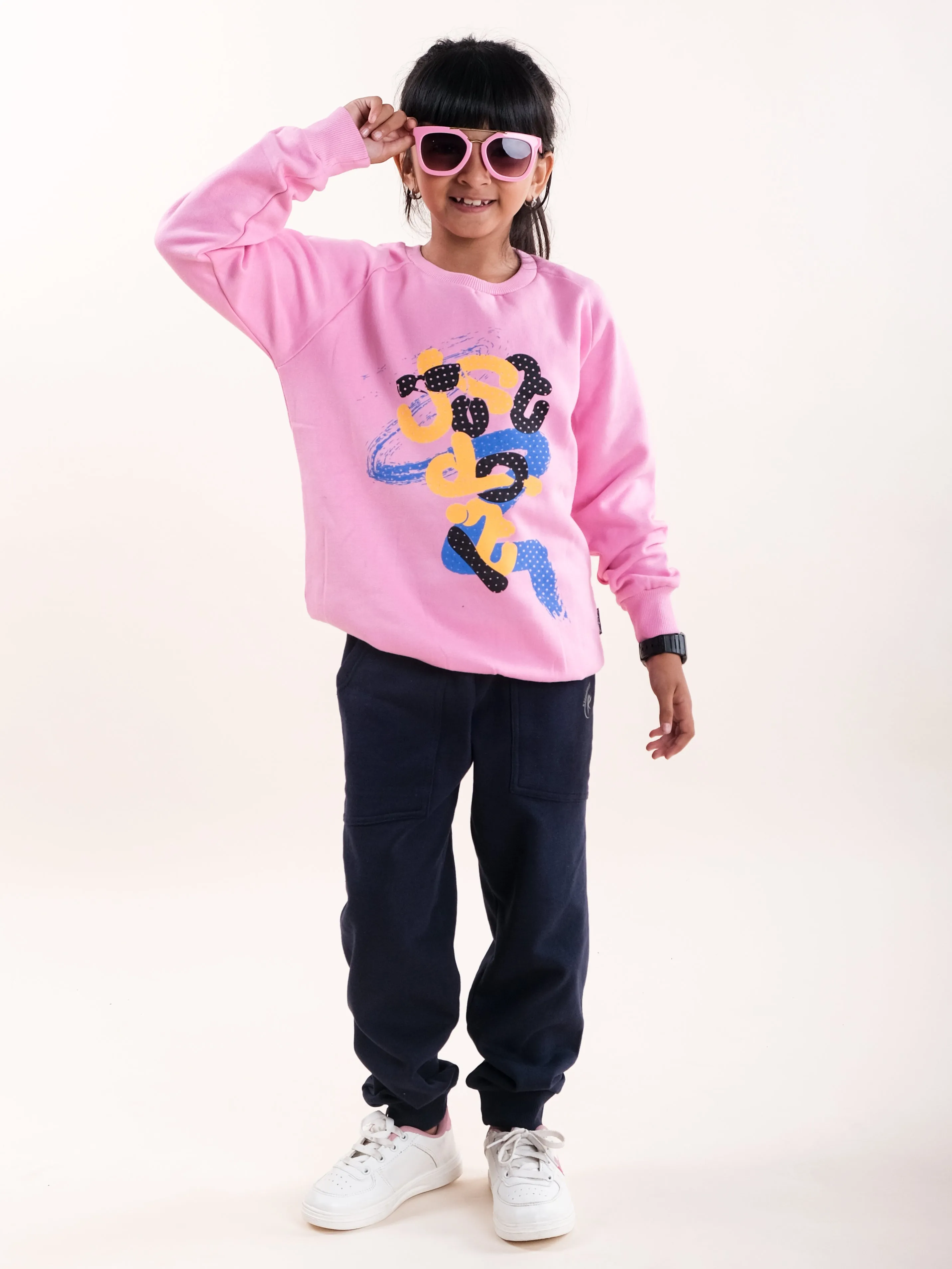 Girls Fleece Printed Round Neck Sweatshirt With Solid Track Pant Set