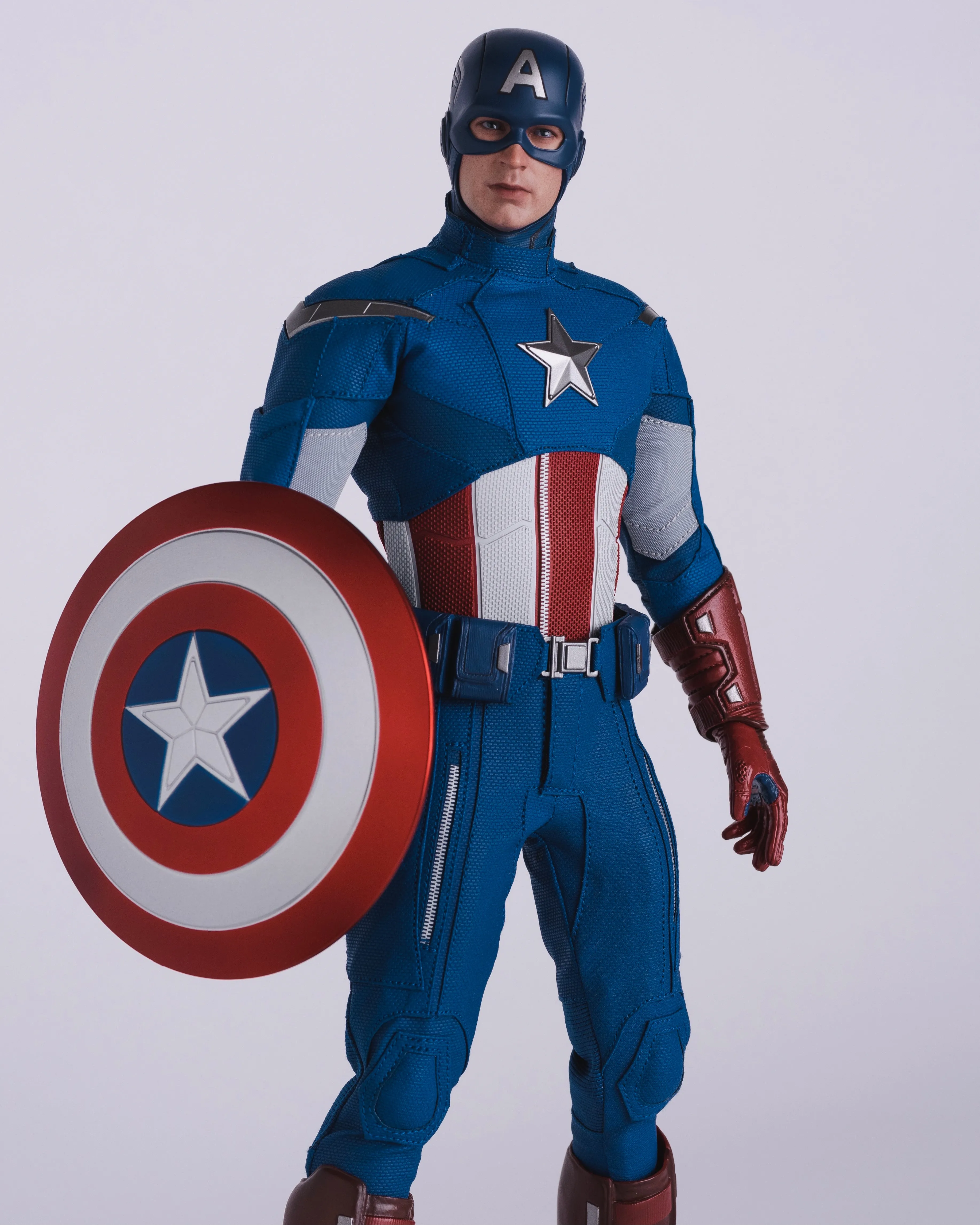 Hot toys MMS563 Avengers Endgame 2012 Captain America