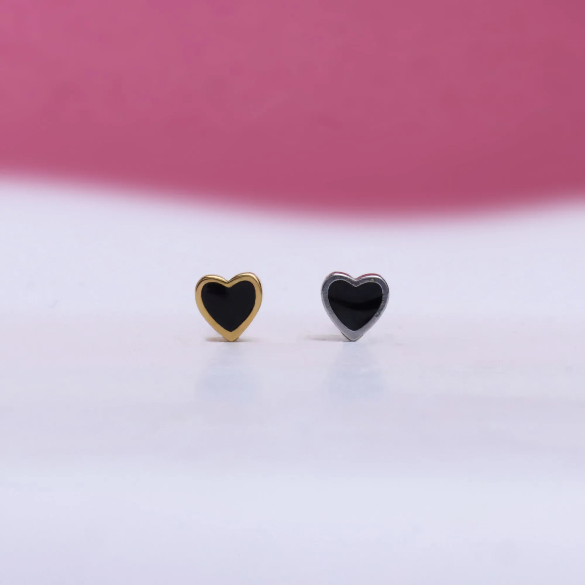 Inspiring Black Heart Stud